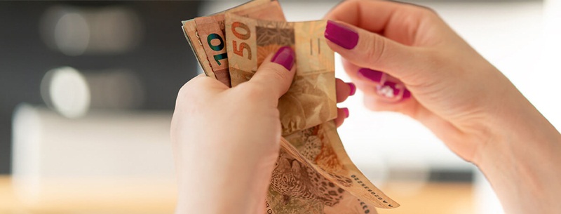 Quantos % do meu salário devo investir?