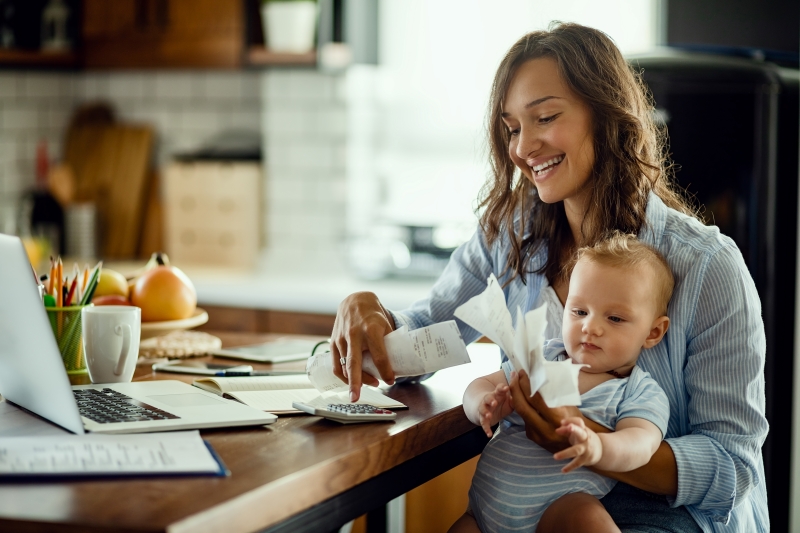 Como preparar suas finanças para a chegada de um filho